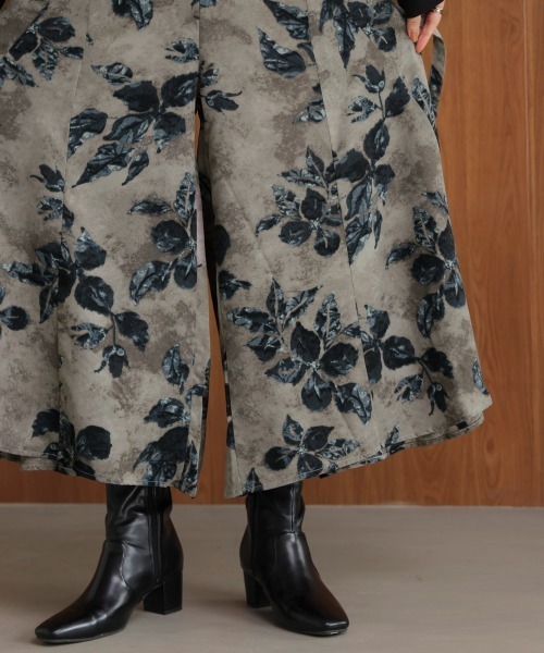 Bou Jeloud（ブージュルード）の「花柄フレアパンツ（その他パンツ・レディース・ブラック/グレー・FREE）」の14枚目の写真