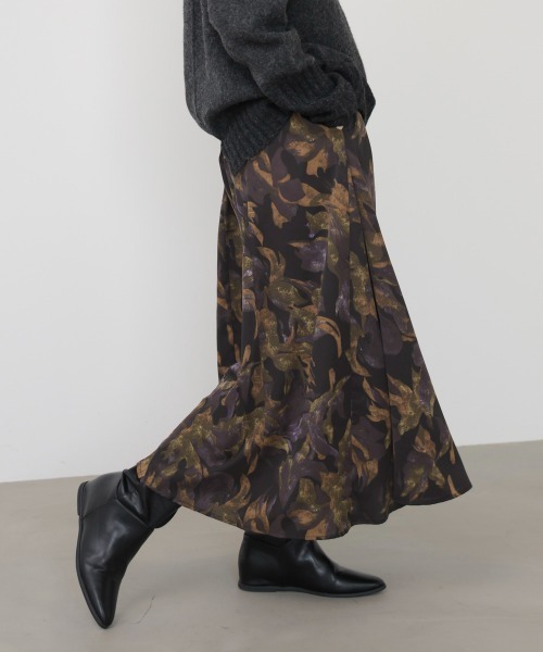 Bou Jeloud（ブージュルード）の「花柄フレアパンツ（その他パンツ・レディース・ブラック/グレー・FREE）」の16枚目の写真