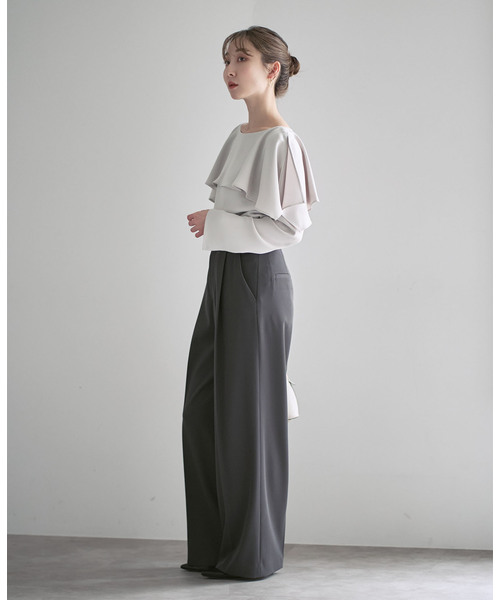 Noble（ノーブル）の「スリットケープブラウス（シャツ/ブラウス・レディース・ホワイト/ライトグレー・FREE）」の12枚目の写真