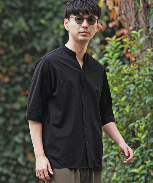 CALL&RESPONSE（コールアンドレスポンス）の「mhs2466- 五分袖バンドカラーシャツ-KOKAGE(262-1214-03)（シャツ/ブラウス・メンズ・ネイビー/ブラック/グレー・5/4/2）」の4枚目の写真