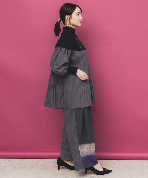 iS ScoLar（イズスカラー）の「553264：花刺繍ニット×プリーツ異素材切替プルオーバー（Tシャツ/カットソー・レディース・カーキ/ブラック/オレンジ・M）」の8枚目の写真