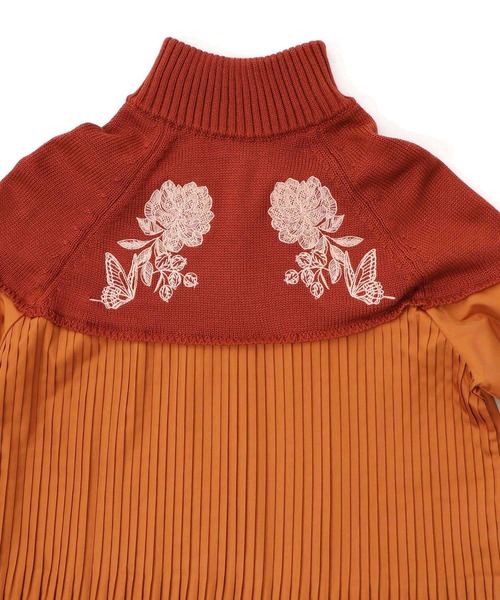 iS ScoLar（イズスカラー）の「553264：花刺繍ニット×プリーツ異素材切替プルオーバー（Tシャツ/カットソー・レディース・カーキ/ブラック/オレンジ・M）」の16枚目の写真