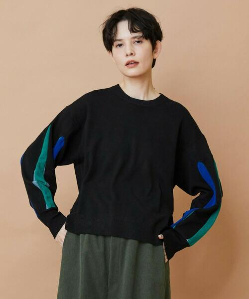 FRAPBOIS(フラボア)の「ボックスニット プルオーバー(ニット/セーター・レディース・ブラック/ブルー・1)」の2枚目の写真