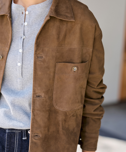 FRAMeWORK（フレームワーク）の「THRIFTY LOOK 別注 SUEDESHIRTブルゾン（ライダースジャケット・レディース・ブラウン・FREE）」の11枚目の写真