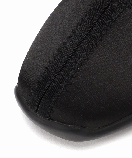 LE TALON(ルタロン)の「《追加》Lダブルリボンバレリーナ(スニーカー・レディース・ピンク/ブラック・25cm/24.5cm/24cm/23.5cm/23cm/22.5cm/22cm)」の15枚目の写真