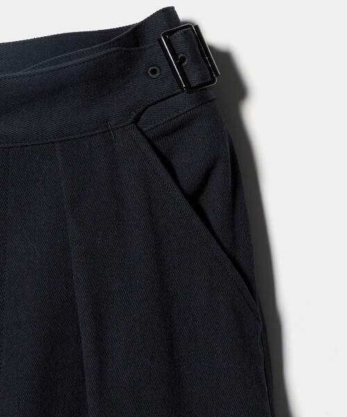 H　BEAUTY&YOUTH UNITED ARROWS（エイチビューティーアンドユースユナイテッドアローズ）の「＜H＞ツイル グルカパンツ（その他パンツ・レディース・ブラック/オフホワイト・S/M）」の13枚目の写真