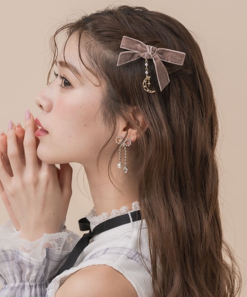 ROJITA(ロジータ)の「ムーンチェーンベロアリボンクリップセット(バレッタ/ヘアクリップ・レディース・ピンク系その他/ブラック/ホワイト・FREE)」の6枚目の写真