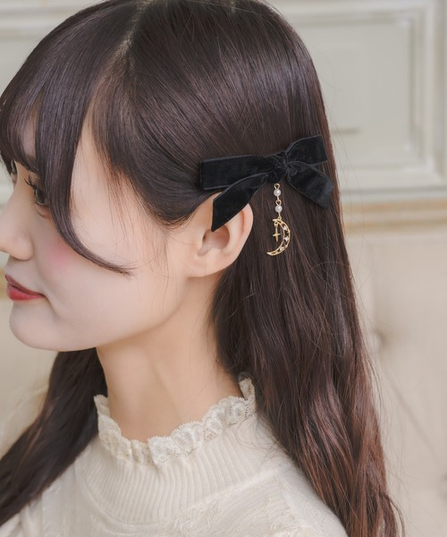 ROJITA(ロジータ)の「ムーンチェーンベロアリボンクリップセット(バレッタ/ヘアクリップ・レディース・ピンク系その他/ブラック/ホワイト・FREE)」の15枚目の写真