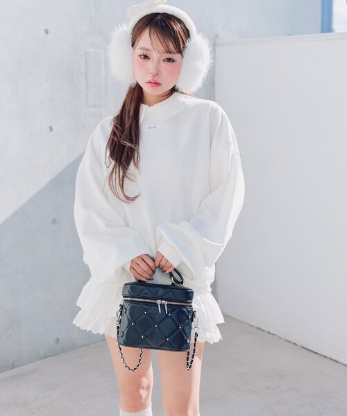 OLIVE des OLIVE（オリーブデオリーブ）の「【衿取り外し可】裾レースチュニック（スウェット・レディース・オフホワイト/ネイビー/ピンク/トップグレー・FREE）」の9枚目の写真