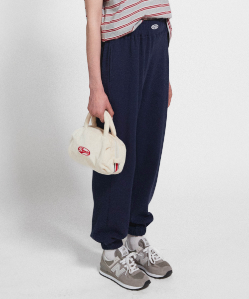 MENASOO（ミナス）の「Track Logo Waffle Jogger Pants_Navy（スウェットパンツ・レディース・ネイビー・F）」の3枚目の写真