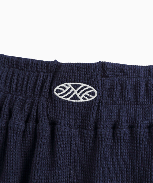 MENASOO（ミナス）の「Track Logo Waffle Jogger Pants_Navy（スウェットパンツ・レディース・ネイビー・F）」の9枚目の写真