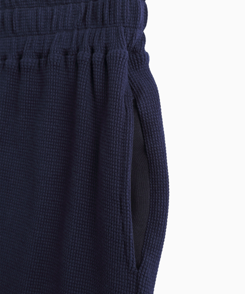 MENASOO（ミナス）の「Track Logo Waffle Jogger Pants_Navy（スウェットパンツ・レディース・ネイビー・F）」の10枚目の写真