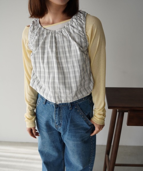 SANSeLF（サンセルフ）の「【SANSeLF】ギンガムチェックギャザーノースリーブトップス saw26s015（Tシャツ/カットソー・レディース・ネイビー/ホワイト・FREE）」の2枚目の写真