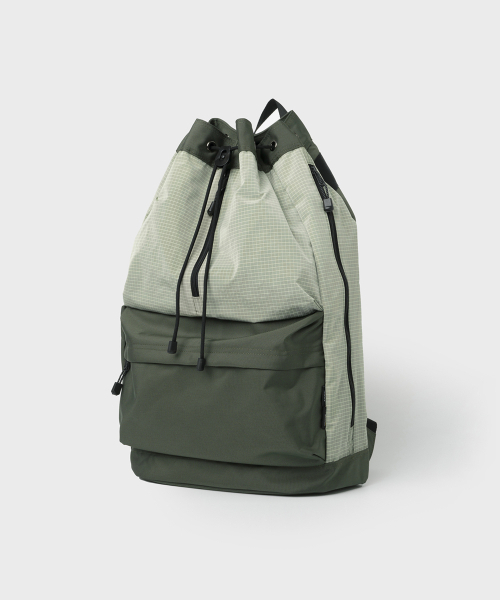 SHIRTER(シャーター)の「STRING TURTLE BACKPACK (OLIVE)(バックパック/リュック・メンズ・その他・ONE SIZE)」の1枚目の写真