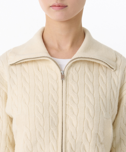 MUSINSA STANDARD WOMAN（ムシンサスタンダードウーマン）の「ウィメンズケーブルニットジップアップ[アイボリー]（ニット/セーター・レディース・その他・LARGE/MEDIUM/X-SMALL/SMALL）」の5枚目の写真
