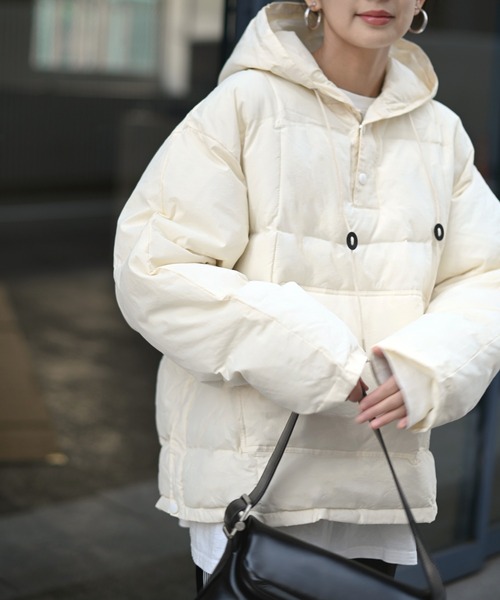 Marient（マリエント）の「アノラックパテッドアウター2（ダウンジャケット/コート・レディース・ブラック/アイボリー・FREE）」の11枚目の写真