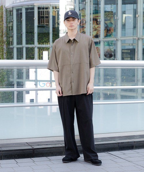 LAKOLE(ラコレ)の「<吸水速乾>ドライレギュラー半袖シャツ / 645769(シャツ/ブラウス・メンズ・グレイッシュベージュ/ブラック/ライトグレー/ホワイト/ネイビー・X-LARGE/LARGE/MEDIUM/SMALL)」の16枚目の写真