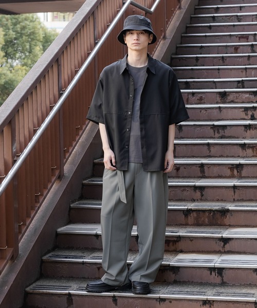 LAKOLE(ラコレ)の「<吸水速乾>ドライレギュラー半袖シャツ / 645769(シャツ/ブラウス・メンズ・グレイッシュベージュ/ブラック/ライトグレー/ホワイト/ネイビー・X-LARGE/LARGE/MEDIUM/SMALL)」の9枚目の写真