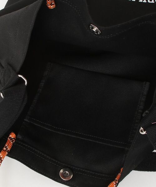 Dickies(ディッキーズ)の「【DICKIES/ディッキーズ】LOGO PRINT ROPE 2WAY SHOULDER / ロゴプリントロープ2wayショルダーバッグ(ショルダーバッグ・メンズ・オフホワイト/アイボリー/ブラック/ブラック系・FREE)」の21枚目の写真