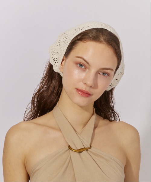 Chapeau d' O（シャポードオー）の「Chapeau d' O  Flower Croche Scarf / シャポードオー（ヘアバンド・レディース・ブラック/ブラウン/ホワイト・FREE）」の2枚目の写真