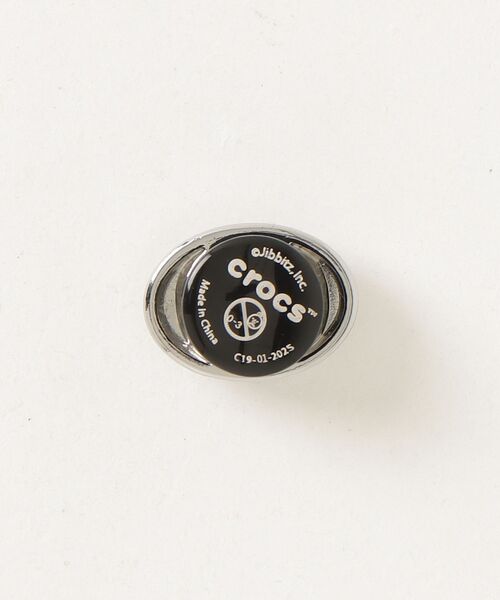 crocs(クロックス)の「crocs Silver Turquoise Emblem / クロックス シルバーターコイズエンブレム(シューズアクセサリー・レディース・マルチ・FREE)」の2枚目の写真