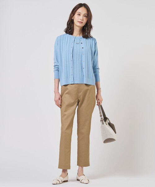 J.PRESS（ジェイプレス）の「【アンサンブル着用可】Rayon Elite Stretch クルーネック カーディガン（カーディガン/ボレロ・レディース・ベージュ系/ピンク系/サックスブルー系/ネイビー系・LARGE/MEDIUM）」の7枚目の写真