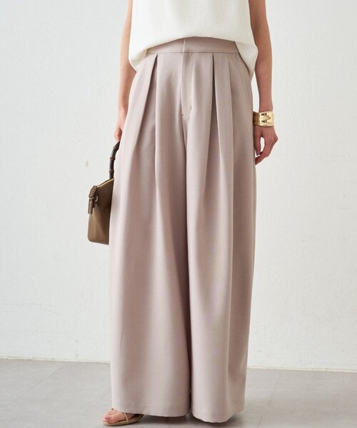 LOUNGEDRESS(ラウンジドレス)の「タックワイドルーズパンツ(その他パンツ・レディース・ブラック/ベージュ・MEDIUM/SMALL)」の15枚目の写真