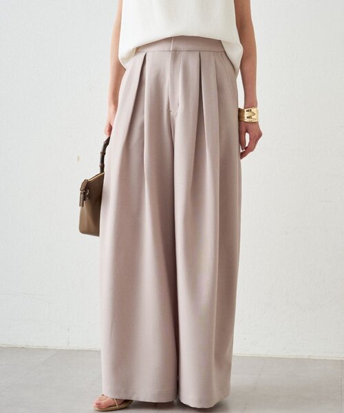 LOUNGEDRESS(ラウンジドレス)の「タックワイドルーズパンツ(その他パンツ・レディース・ブラック/ベージュ・MEDIUM/SMALL)」の16枚目の写真