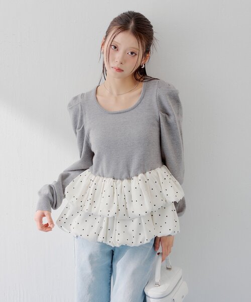 Chico（チコ）の「【SALON by Chico】ドットバルーンペプラムパワショルニット（ニット/セーター・レディース・ブラック/グレー/グレー系その他2/アイボリー・FREE）」の3枚目の写真