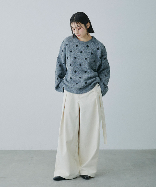 Mirette(ミレット)の「クラシックドット オーバーニットセーター / Classic Dot Oversized Knit Sweater(ニット/セーター・レディース・グレー/ホワイト/アッシュブラウン・FREE)」の19枚目の写真