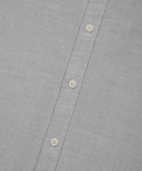 COVERNAT(カバーナット)の「COOLMAX C LOGO OXFORD SHIRT(シャツ/ブラウス・メンズ・グレー/ブルー/オフホワイト/ピンク・SMALL/XX-LARGE/X-LARGE/LARGE/MEDIUM/X-SMALL)」の7枚目の写真