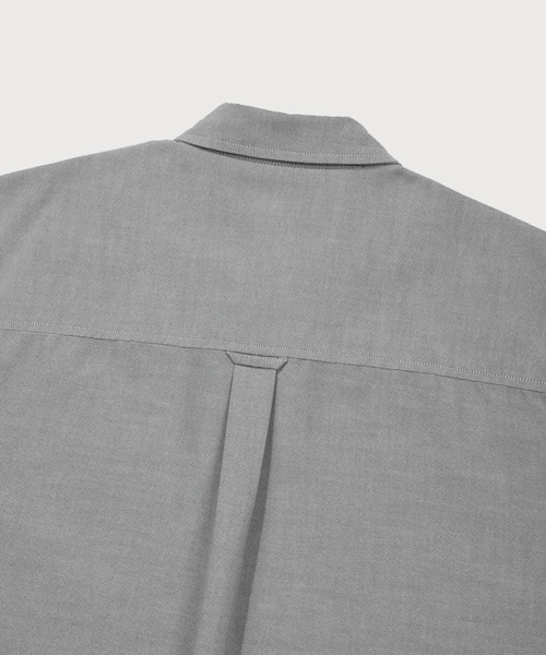 COVERNAT(カバーナット)の「COOLMAX C LOGO OXFORD SHIRT(シャツ/ブラウス・メンズ・グレー/ブルー/オフホワイト/ピンク・SMALL/XX-LARGE/X-LARGE/LARGE/MEDIUM/X-SMALL)」の8枚目の写真