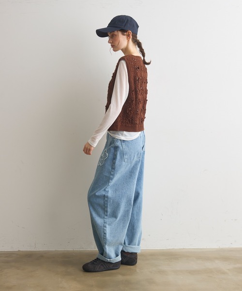 Crisp(クリスプ)の「フラワークロシェベスト(ベスト・レディース・ブラウン/アイボリー・FREE)」の6枚目の写真