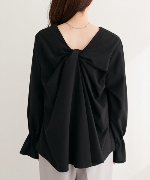 natural couture（ナチュラルクチュール）の「フロントねじりブラウス（シャツ/ブラウス・レディース・ピンク/オフホワイト/ブラック/サックスブルー・FREE）」の18枚目の写真
