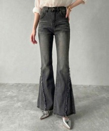 Megil（メギル）の「サイドフリンジフレアデニムパンツ（デニムパンツ）」