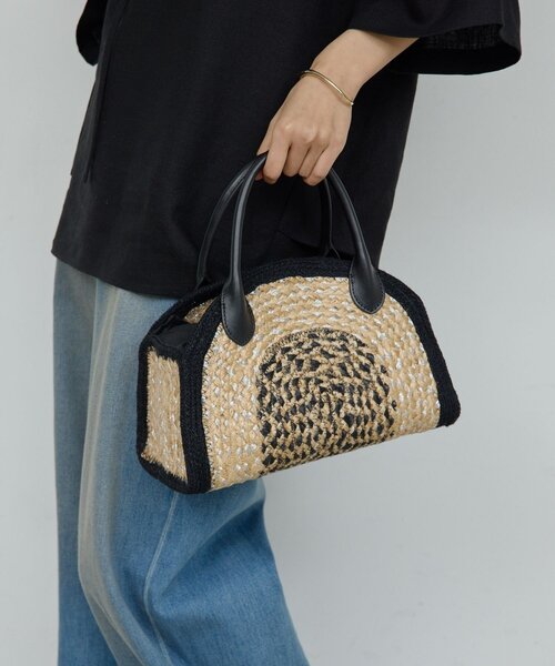 GALLARDAGALANTE(ガリャルダガランテ)の「【Jhuri Shate】ハーフサークルバッグ/S(トートバッグ・レディース・ブラック/ベージュ・FREE)」の5枚目の写真