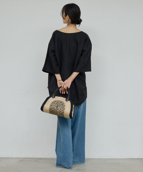 GALLARDAGALANTE(ガリャルダガランテ)の「【Jhuri Shate】ハーフサークルバッグ/S(トートバッグ・レディース・ブラック/ベージュ・FREE)」の9枚目の写真