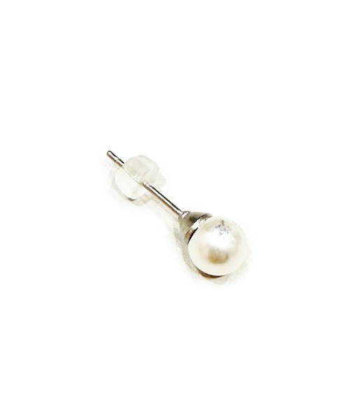 CARROLL（キャロル）の「CARROLL キャロル パールキャッチピアス "6mm"（ピアス（両耳用）・レディース・ホワイト・FREE）」の3枚目の写真