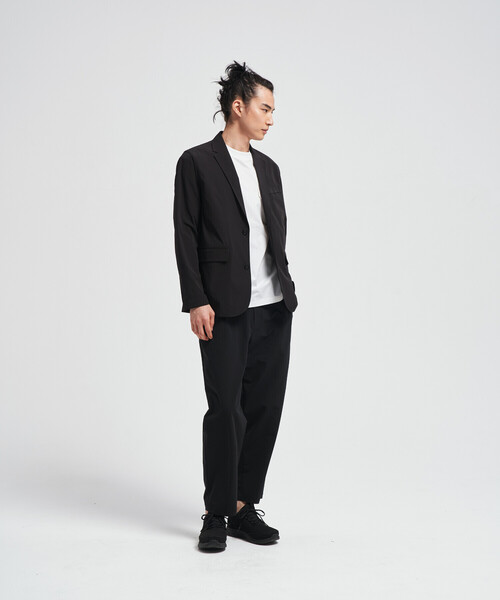 COMME CA MEN(コムサメン)の「【撥水】【COMME CA MEN BLACK】【セットアップ対応】〔TEXBRID〕ライトジャケット(テーラードジャケット・メンズ・ブラック・L/M)」の2枚目の写真