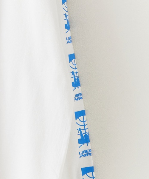 Liberaiders(リベレイダース)の「Liberaiders/リベレイダース AIRLINE L/S TEE 袖プリント ロンT 2026年春夏(Tシャツ/カットソー・メンズ・ホワイト/ブルー・M/L/XL)」の5枚目の写真