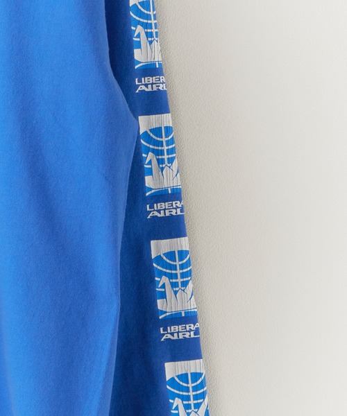 Liberaiders(リベレイダース)の「Liberaiders/リベレイダース AIRLINE L/S TEE 袖プリント ロンT 2026年春夏(Tシャツ/カットソー・メンズ・ホワイト/ブルー・M/L/XL)」の6枚目の写真