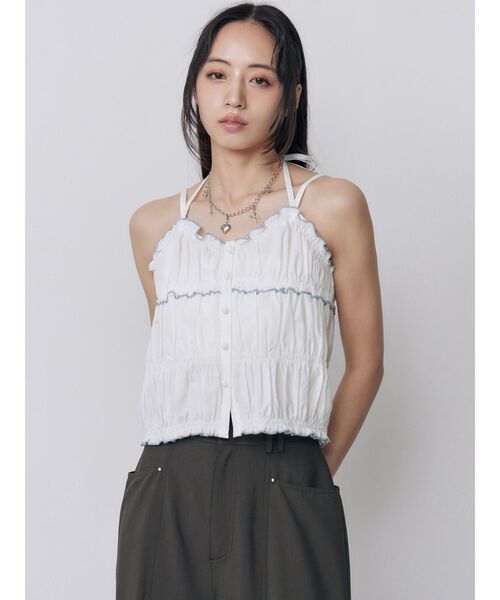 MURUA(ムルーア)の「バイカラーギャザーキャミソール(キャミソール・レディース・ブラウン/ホワイト/ブラック・FREE)」の11枚目の写真