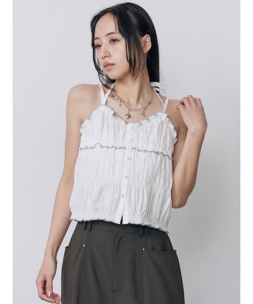 MURUA(ムルーア)の「バイカラーギャザーキャミソール(キャミソール・レディース・ブラウン/ホワイト/ブラック・FREE)」の12枚目の写真