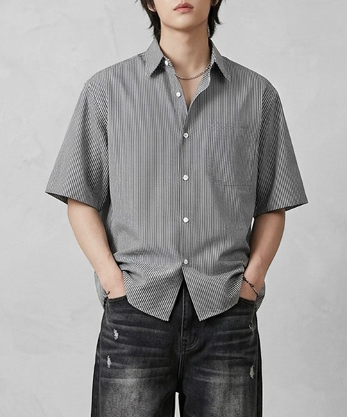 JOHNNY WOLF(ジョニーウルフ)の「ENVY クロップド ルーズ ボックス ベーシック シャツ / ショート丈(シャツ/ブラウス・メンズ・ブルー/ブラック/ホワイト・L/M/XL)」の13枚目の写真
