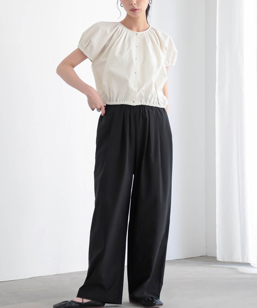 for/c(フォーシー)の「軽量ドライストレッチバルーンブラウス【サスティナブル】(シャツ/ブラウス・レディース・オフホワイト/ブラック/イエロー・M/L)」の10枚目の写真