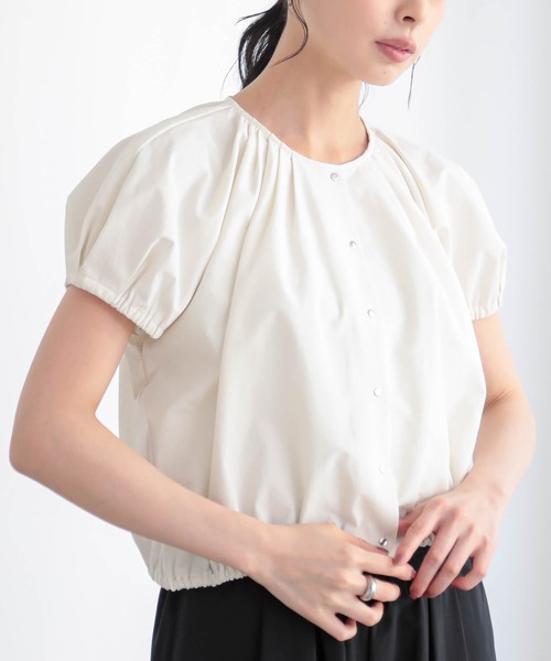for/c(フォーシー)の「軽量ドライストレッチバルーンブラウス【サスティナブル】(シャツ/ブラウス・レディース・オフホワイト/ブラック/イエロー・M/L)」の5枚目の写真