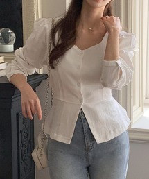 AMAJI（アマジ）の「【美シルエット】スクエアネック フロントボタンブラウス / 半袖 / パフスリーブ / ペプラムライン / きれいめ / 大人可愛い（シャツ/ブラウス）」