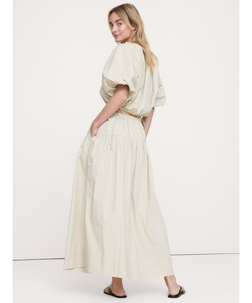 Banana Republic（バナナリパブリック）の「ティアード コットンポプリン マキシスカート（スカート・レディース・バーガンディー/ベージュ/アイボリー・XS/S/M/L）」の9枚目の写真