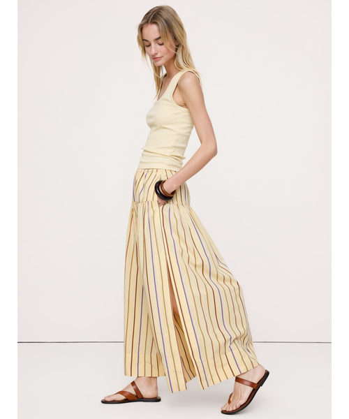 Banana Republic（バナナリパブリック）の「ティアード コットンポプリン マキシスカート（スカート・レディース・バーガンディー/ベージュ/アイボリー・XS/S/M/L）」の12枚目の写真