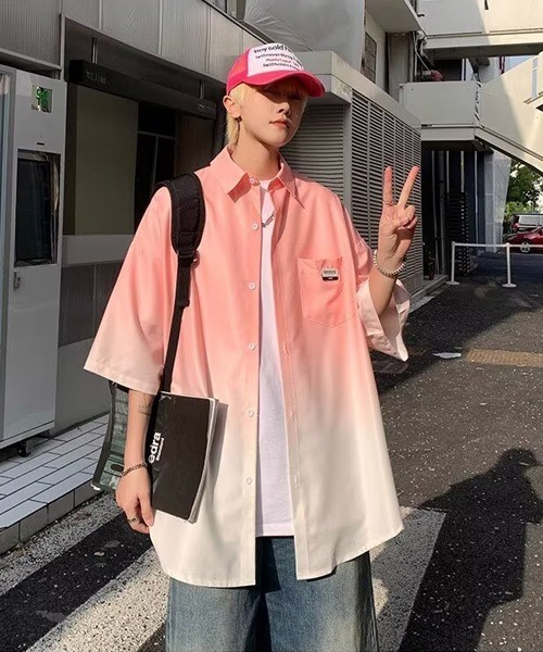 Ressaca（レサーカ）の「オーバーサイズグラデーションカラー半袖シャツ（シャツ/ブラウス・メンズ・グリーン/ブルー/ピンク/ブラック・L/XL/M）」の4枚目の写真
